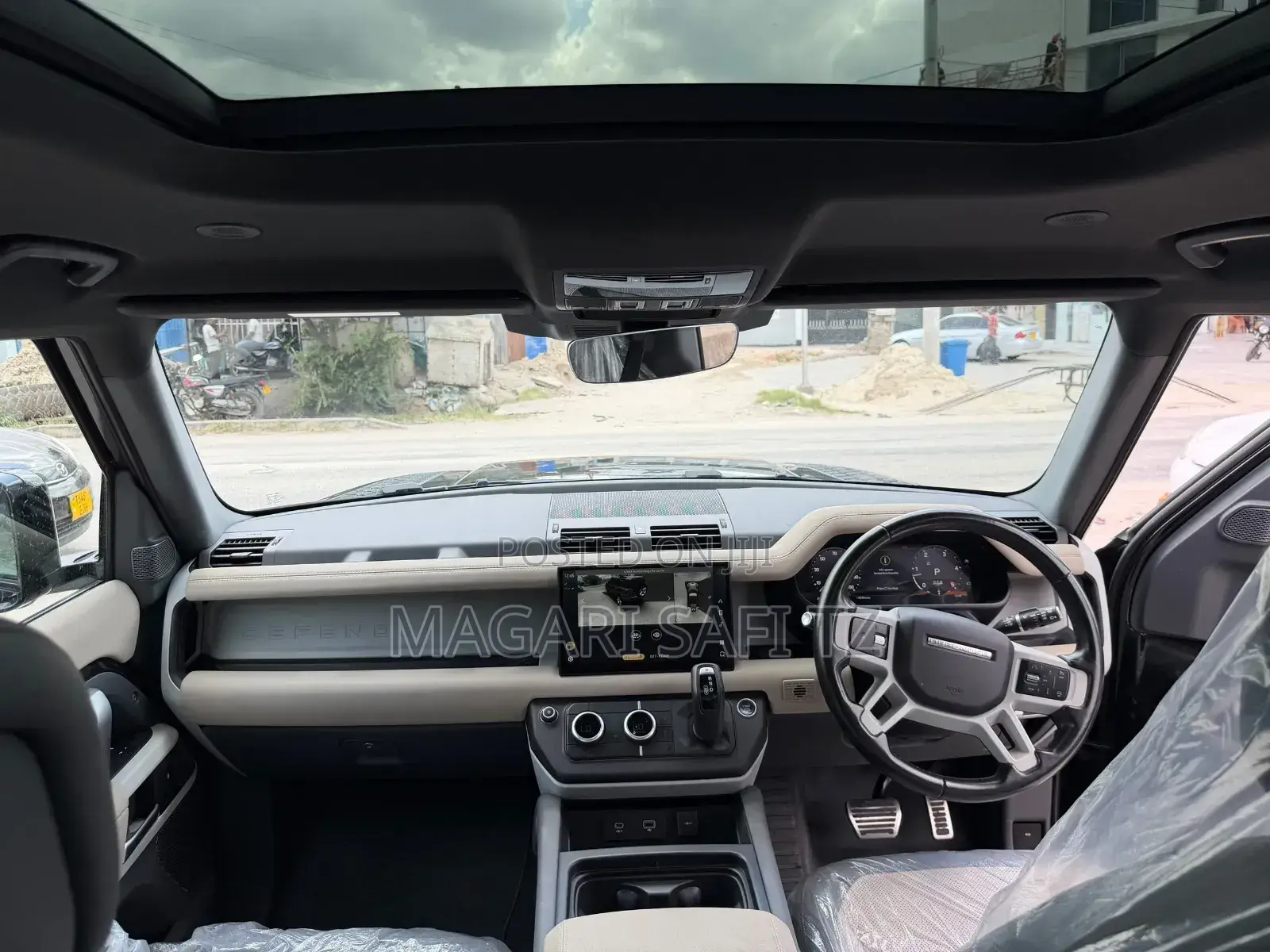 Land Rover Defender 2023 Black