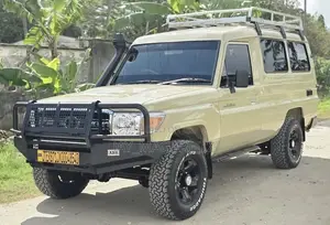 Toyota Land Cruiser 2010 Beige