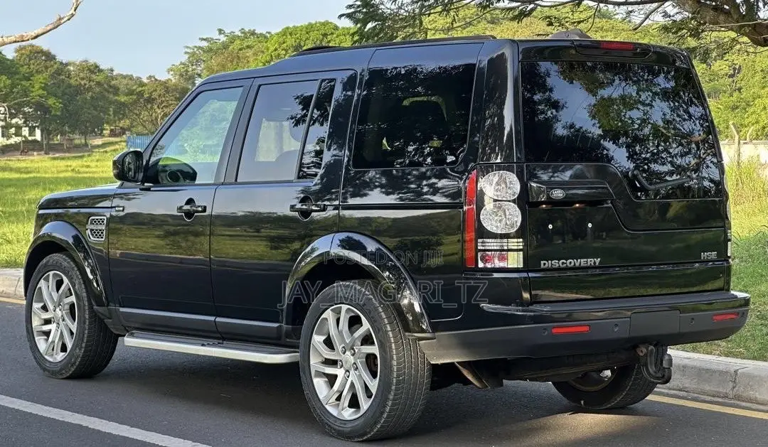 Land Rover Discovery 2015 Black