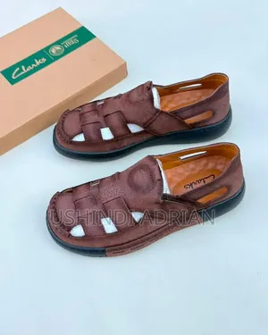 🔥new Arrival—clarks Shoes🏷brand: Clarks📦full Boxed—premium Quality