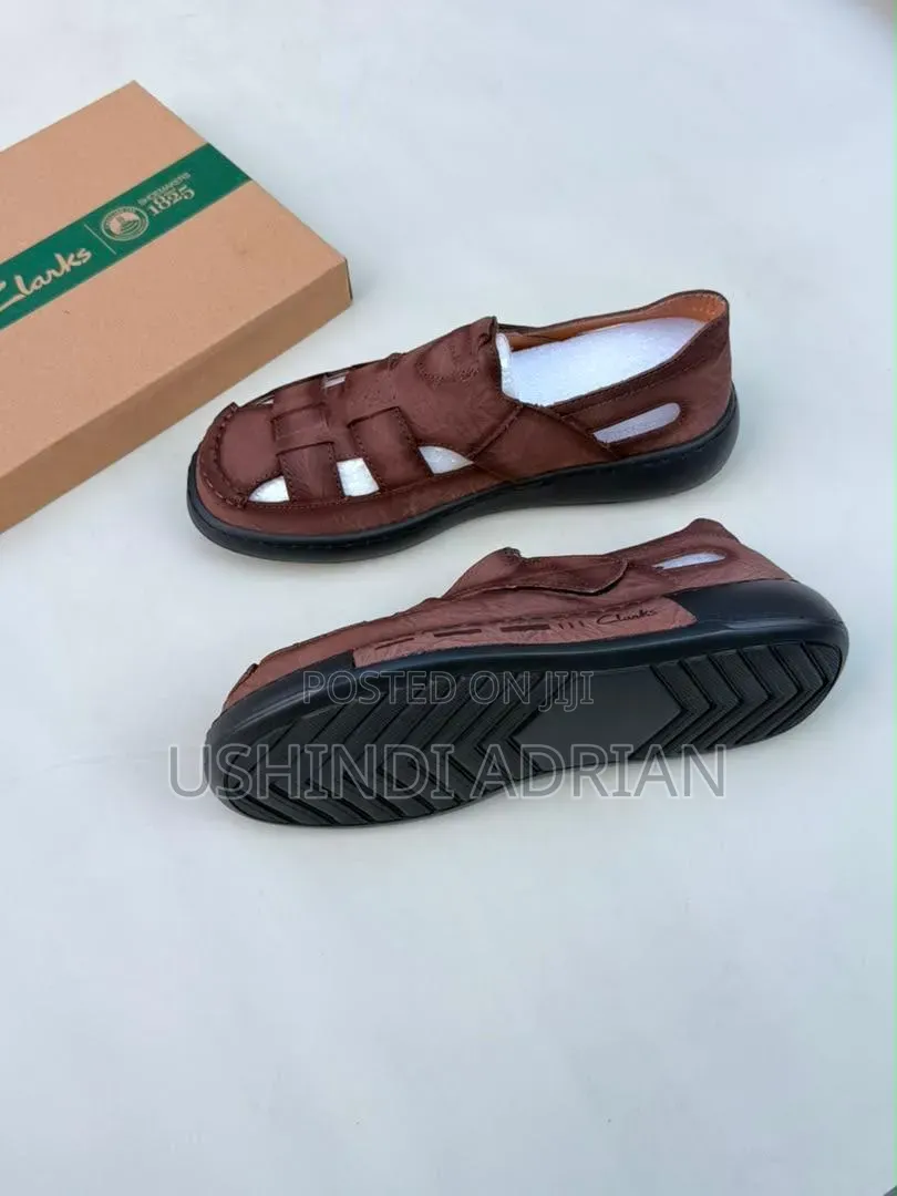 🔥new Arrival—clarks Shoes🏷brand: Clarks📦full Boxed—premium Quality