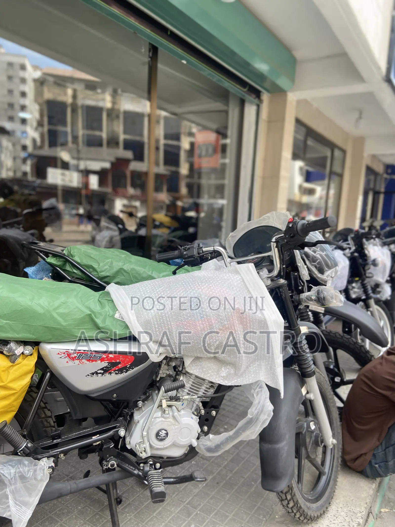 New Bajaj Boxer 125 2025 Black