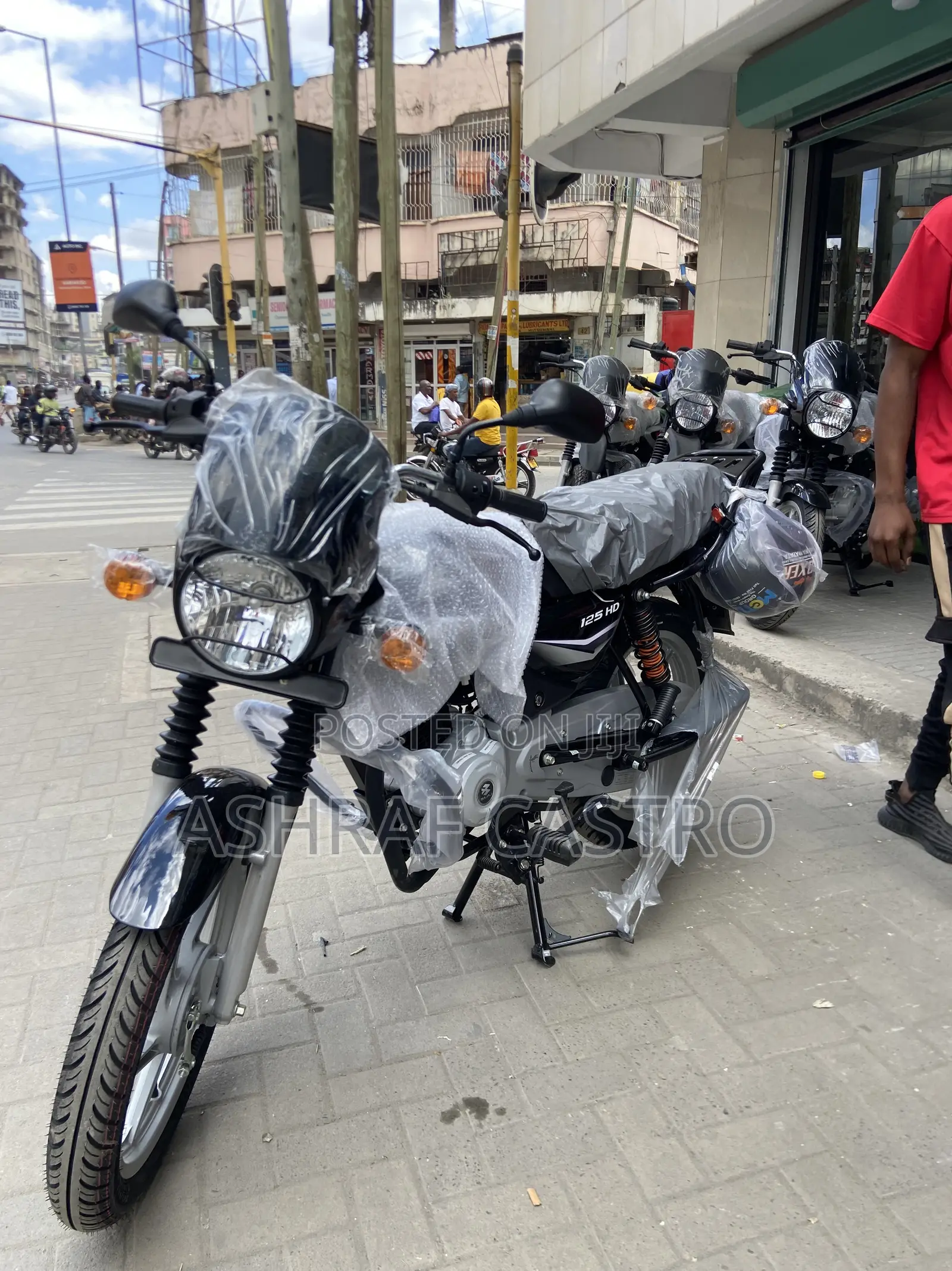 New Bajaj Boxer 125 2025 Black
