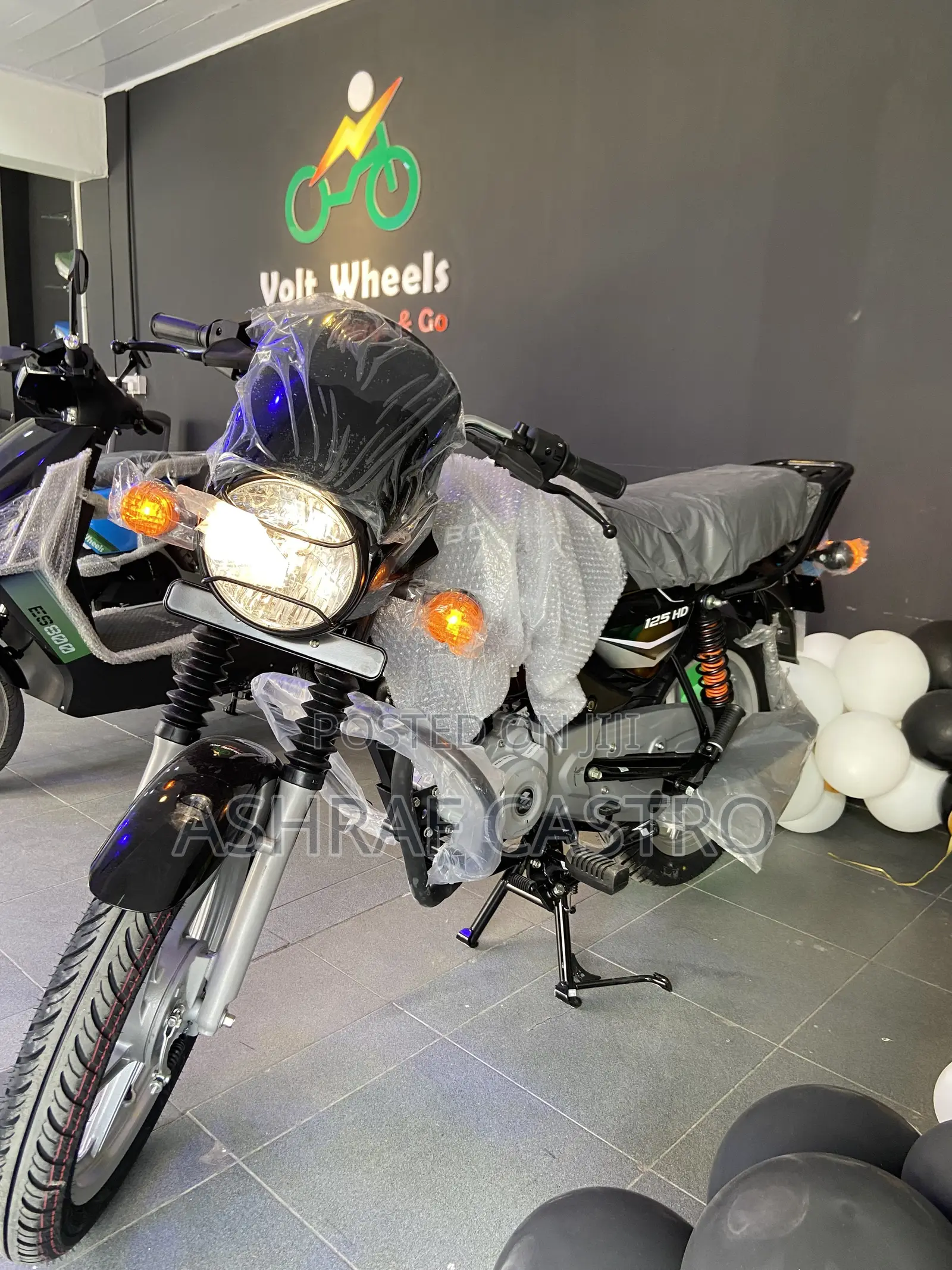 New Bajaj Boxer 125 2025 Black