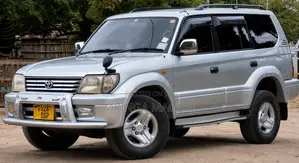 Toyota Land Cruiser Prado 2000 Silver