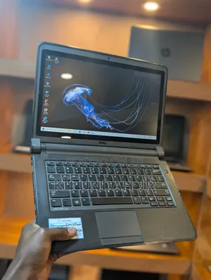 New Laptop Dell Latitude 3340 8GB Intel Core i3 HDD 500GB
