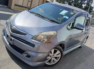 Toyota Ractis 2007 Blue