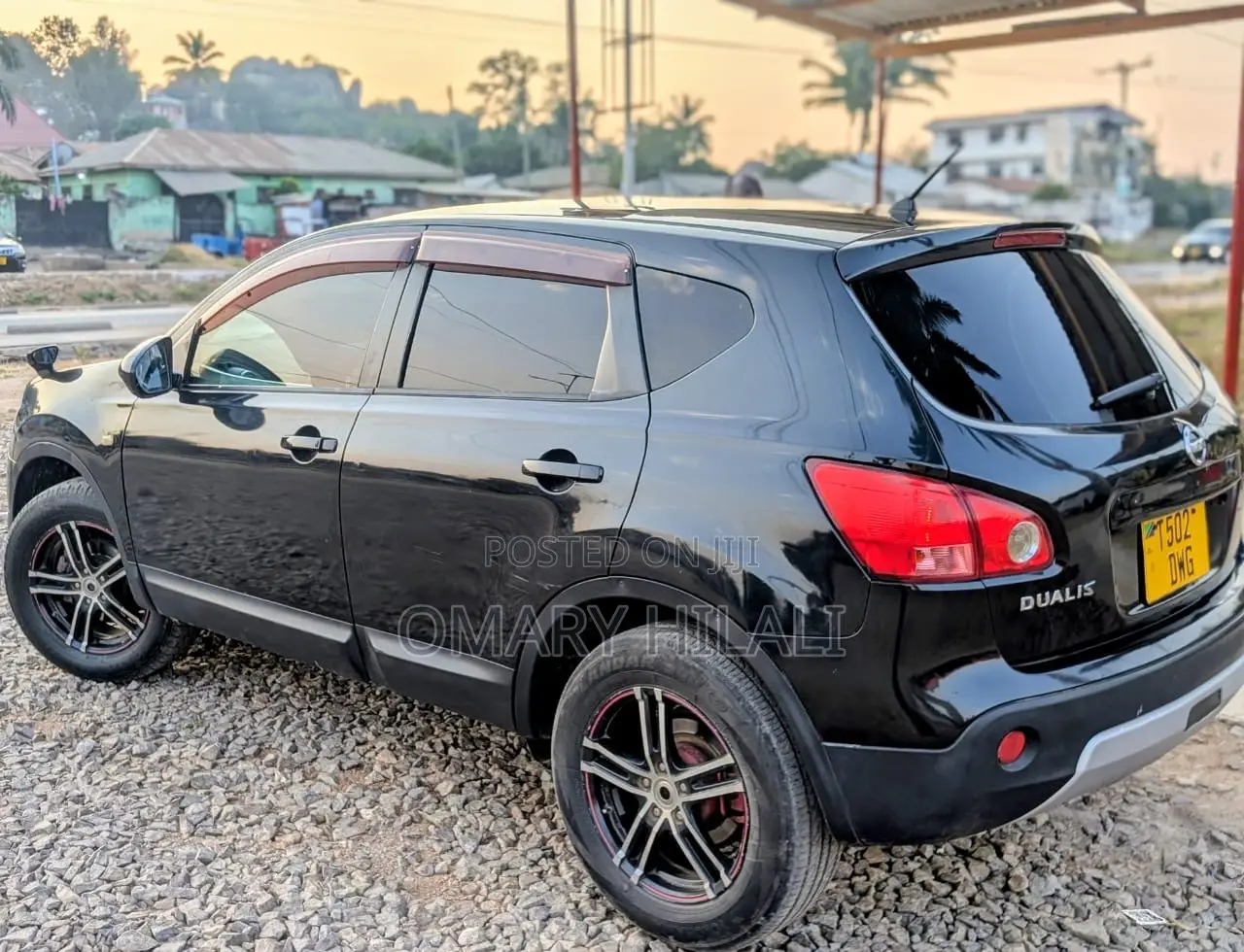 Nissan Dualis 2008 Black