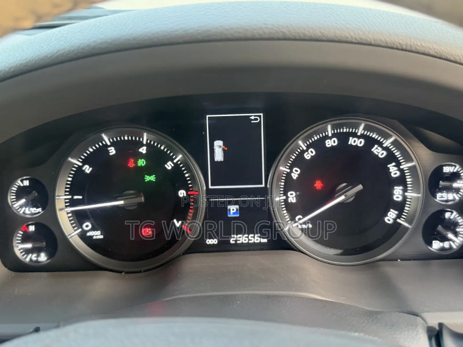 Toyota Land Cruiser 4.6 V8 AX 2017 Maroon