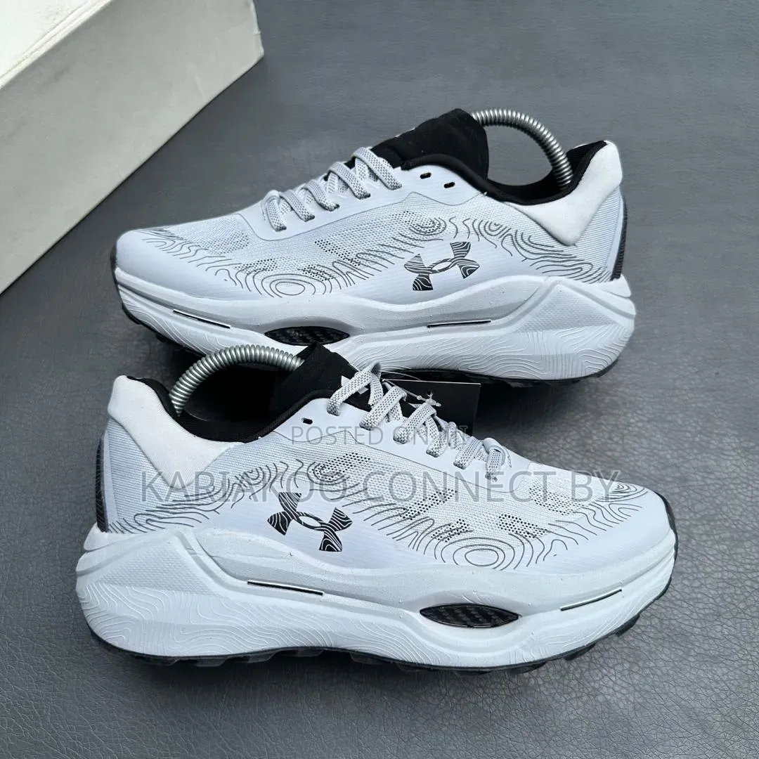 Nike Air Zoom Vomero Lightweight Running Sneakers 🔥👟