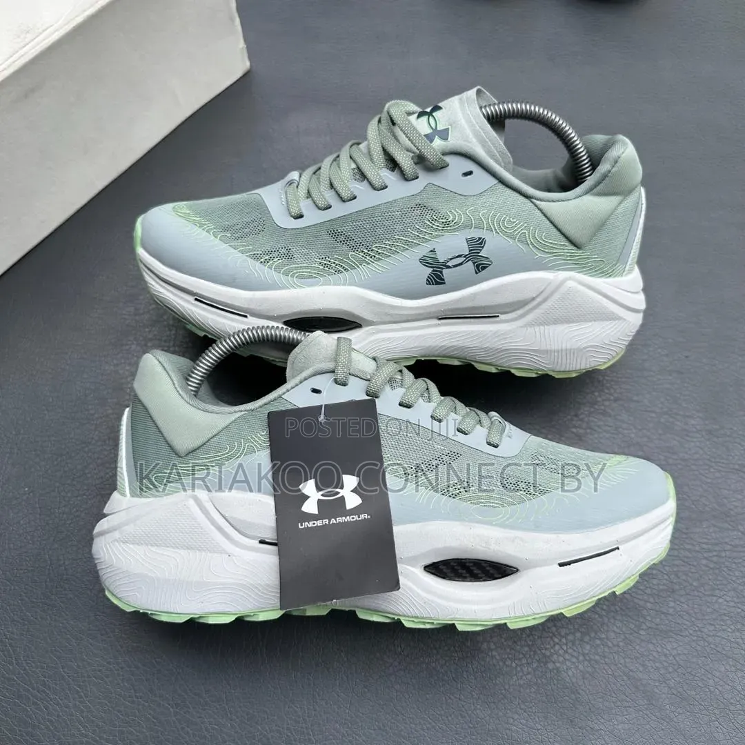 Nike Air Zoom Vomero Lightweight Running Sneakers 🔥👟