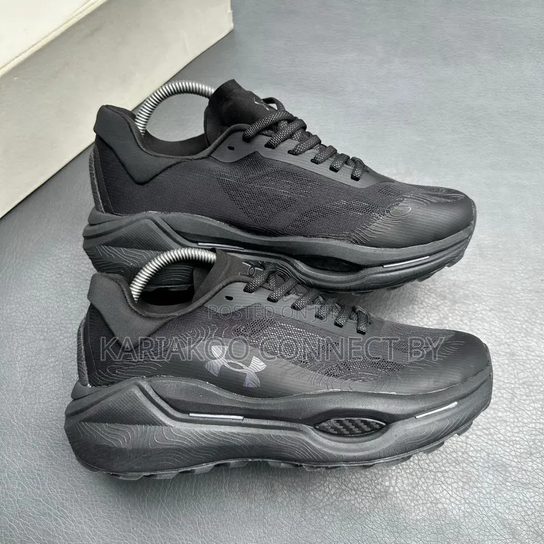 Nike Air Zoom Vomero Lightweight Running Sneakers 🔥👟