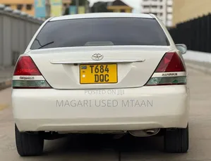 Toyota Mark II 2004 Pearl