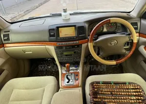 Toyota Mark II 2004 Pearl