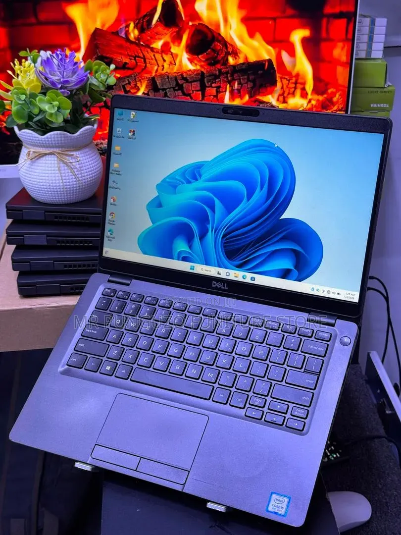 New Laptop Dell Latitude 5300 8GB Intel Core i5 SSD 256GB