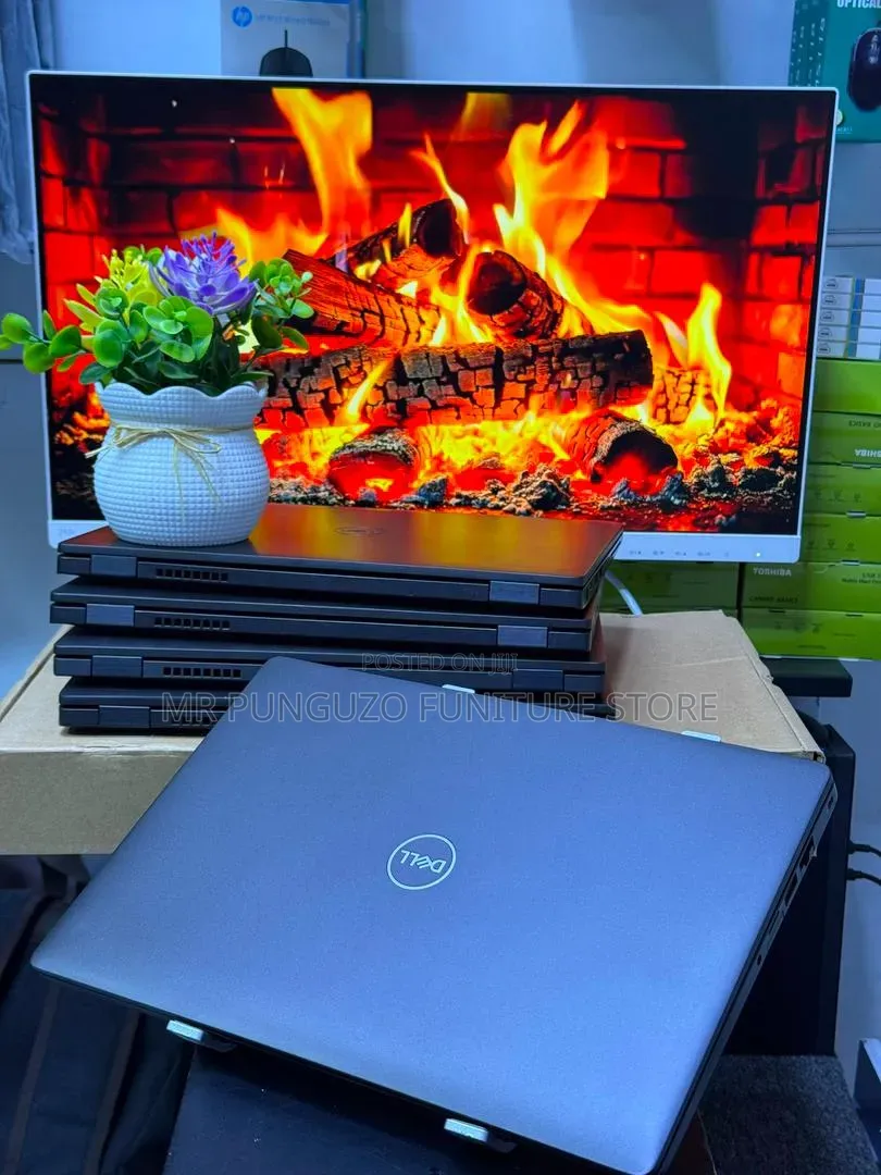 New Laptop Dell Latitude 5300 8GB Intel Core i5 SSD 256GB