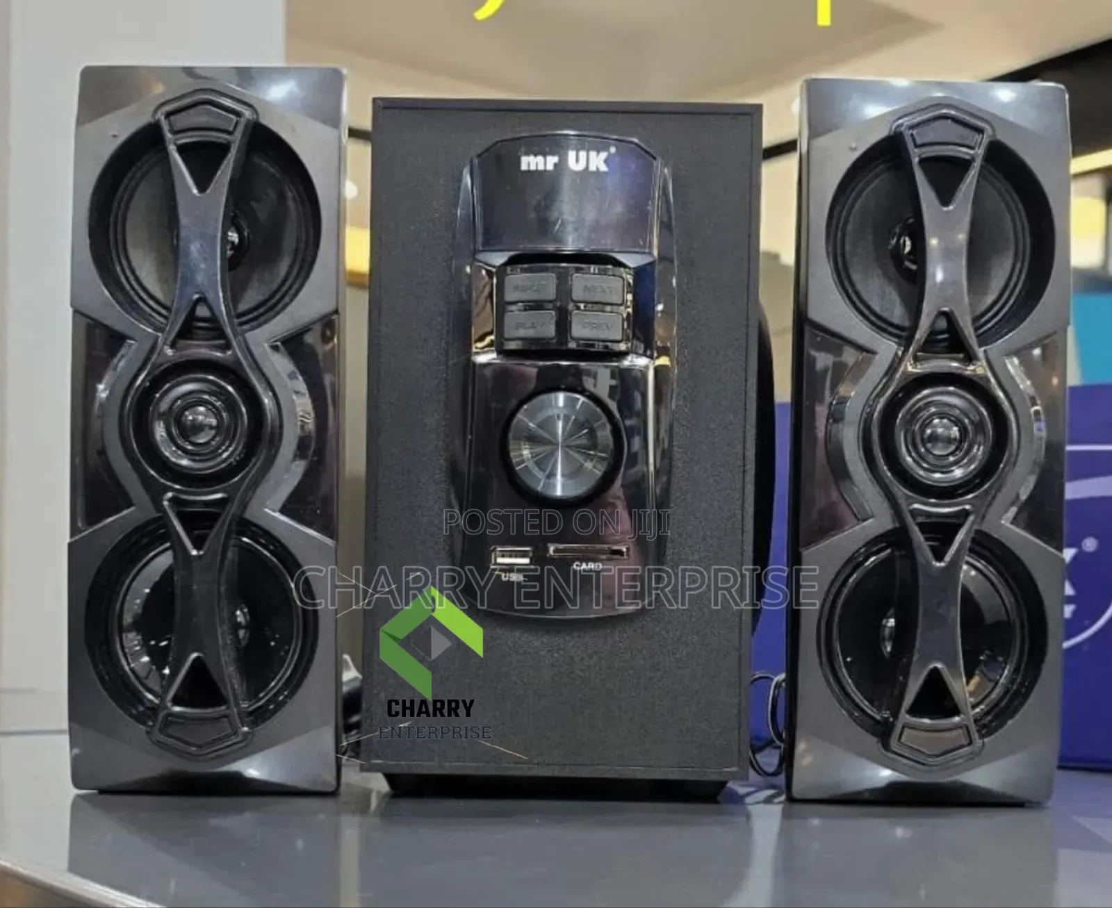 Mr Uk Subwoofer Bluetooth, USB Etc
Sub UK 241