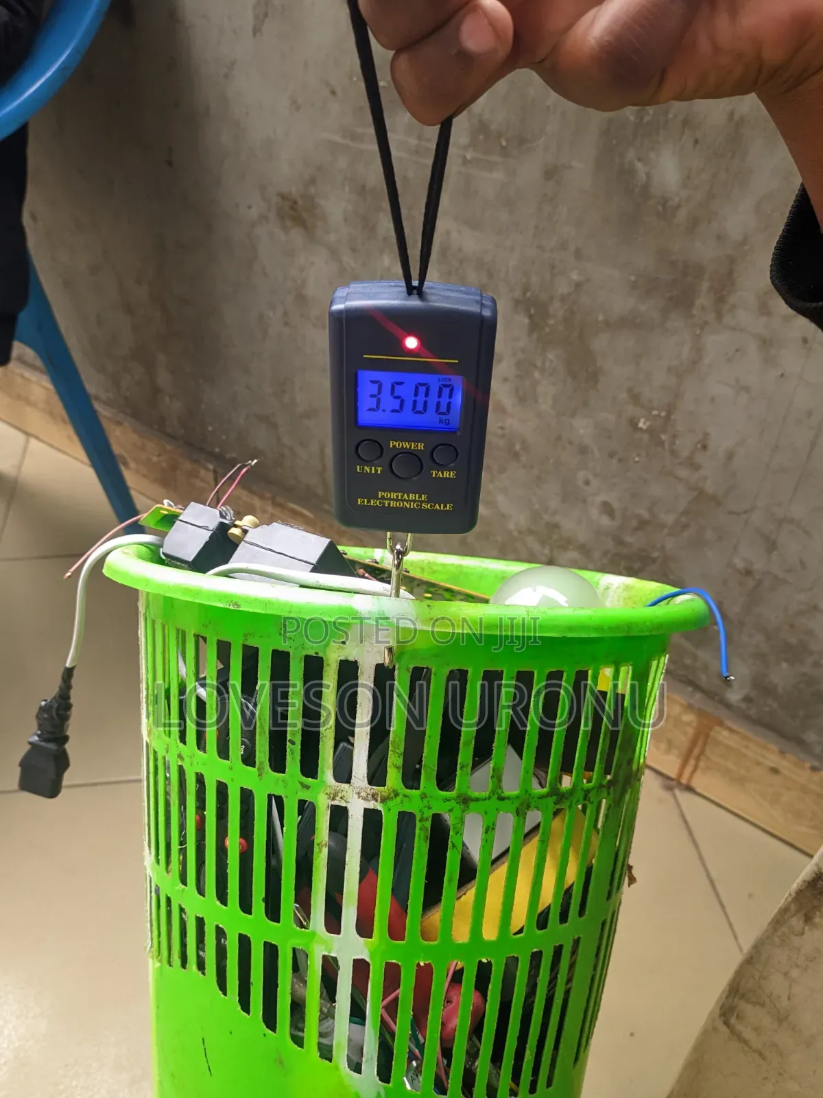 Portable Electronic Scale