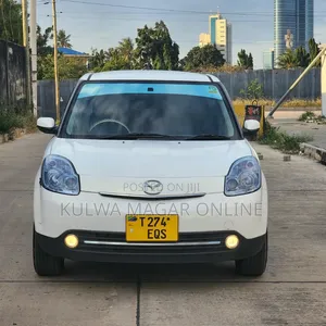 Mazda Verisa 2007 White