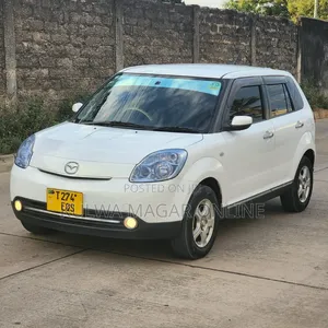 Mazda Verisa 2007 White