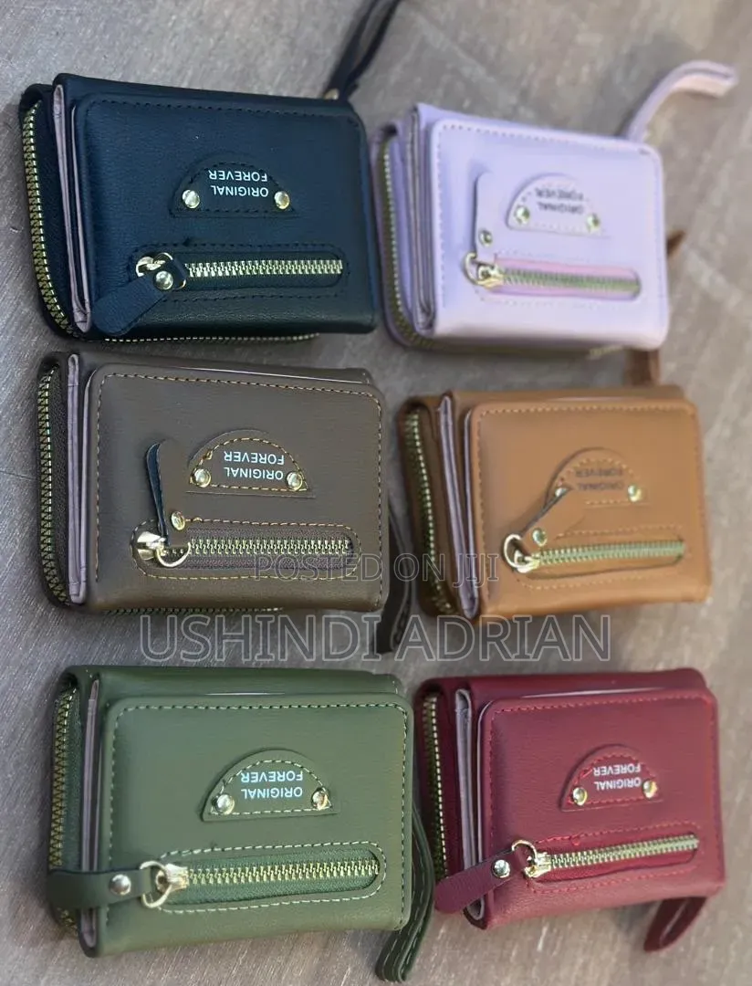 💖ladies Wallet👛
🌸Wallet Ya Kike Yenye Muonekano Wa Kifahari