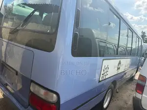 Toyota Coaster 2004 Blue