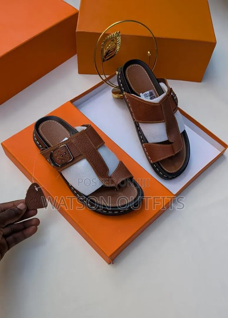 2 Colours 2 Designs Clarks Brand Men's Leather Sandals
