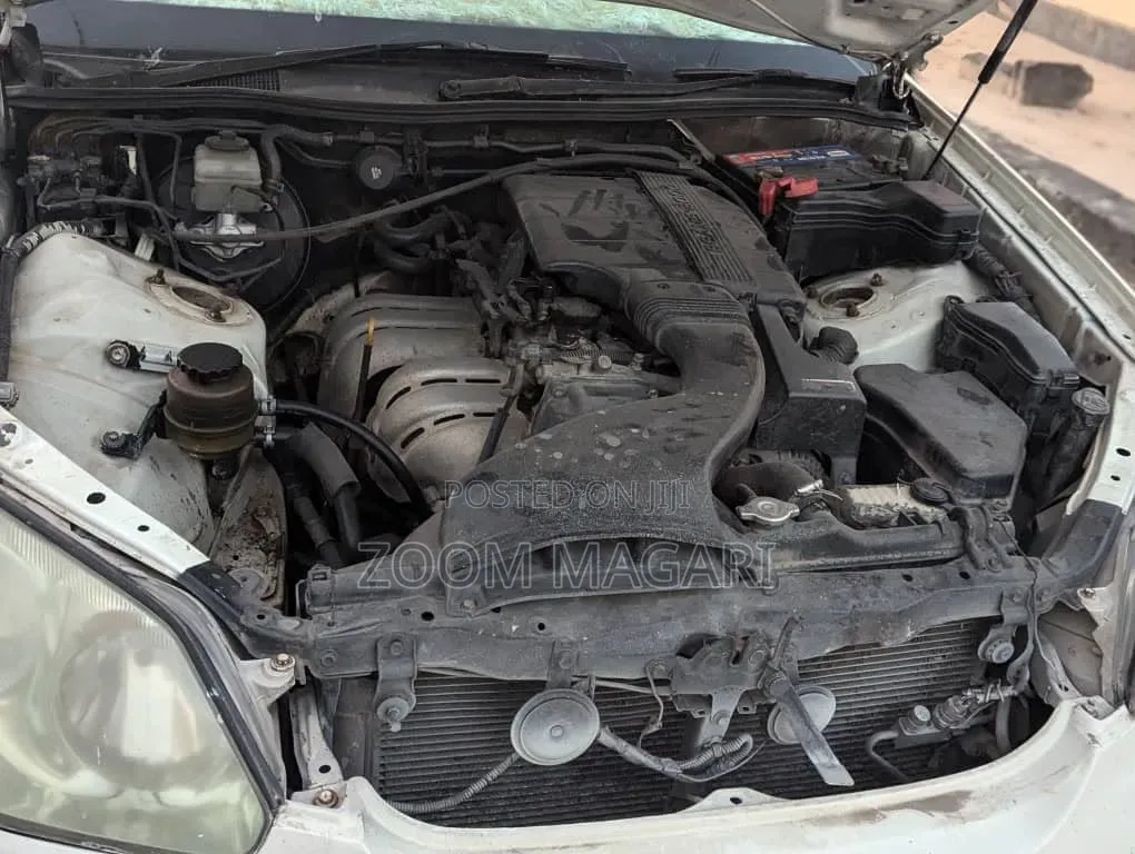 Toyota Crown 2004 Black