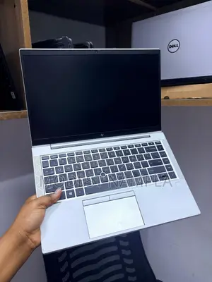 Laptop HP EliteBook 845 G7 8GB AMD Ryzen 5 SSD 256GB