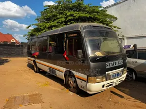 Toyota Coaster 2002