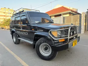 Toyota Land Cruiser Prado 1994 Black