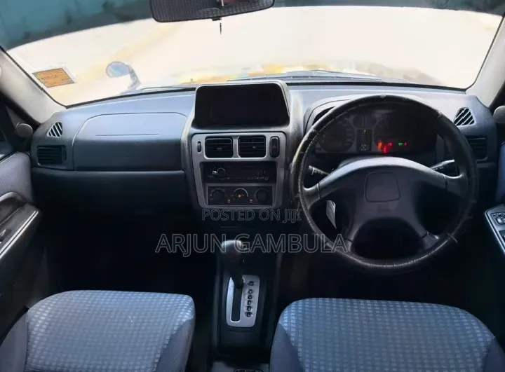 Mitsubishi Pajero 2001 Black
