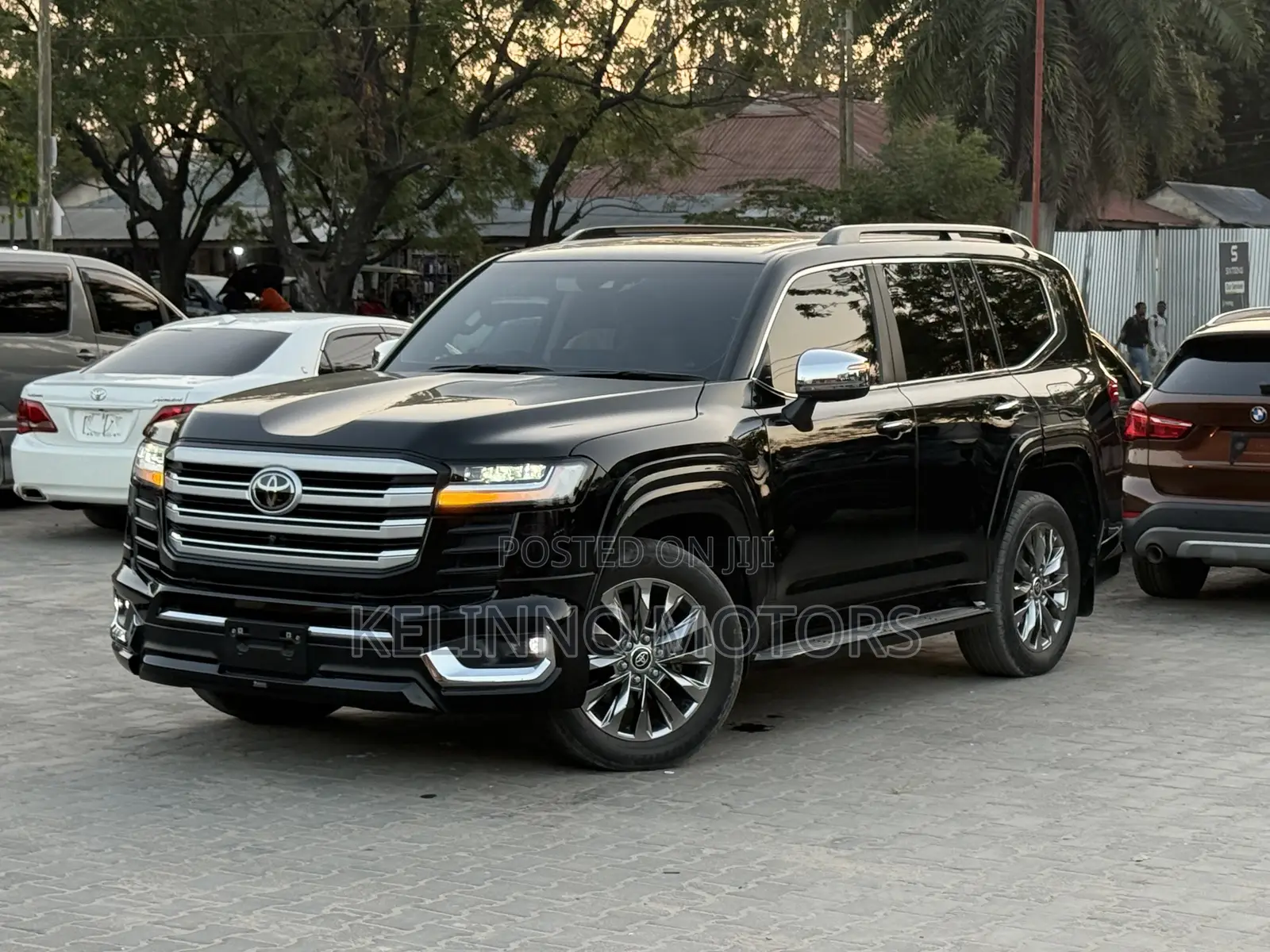 Toyota Land Cruiser 2023 Black