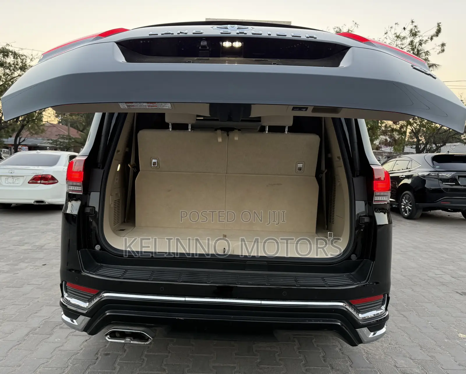 Toyota Land Cruiser 2023 Black