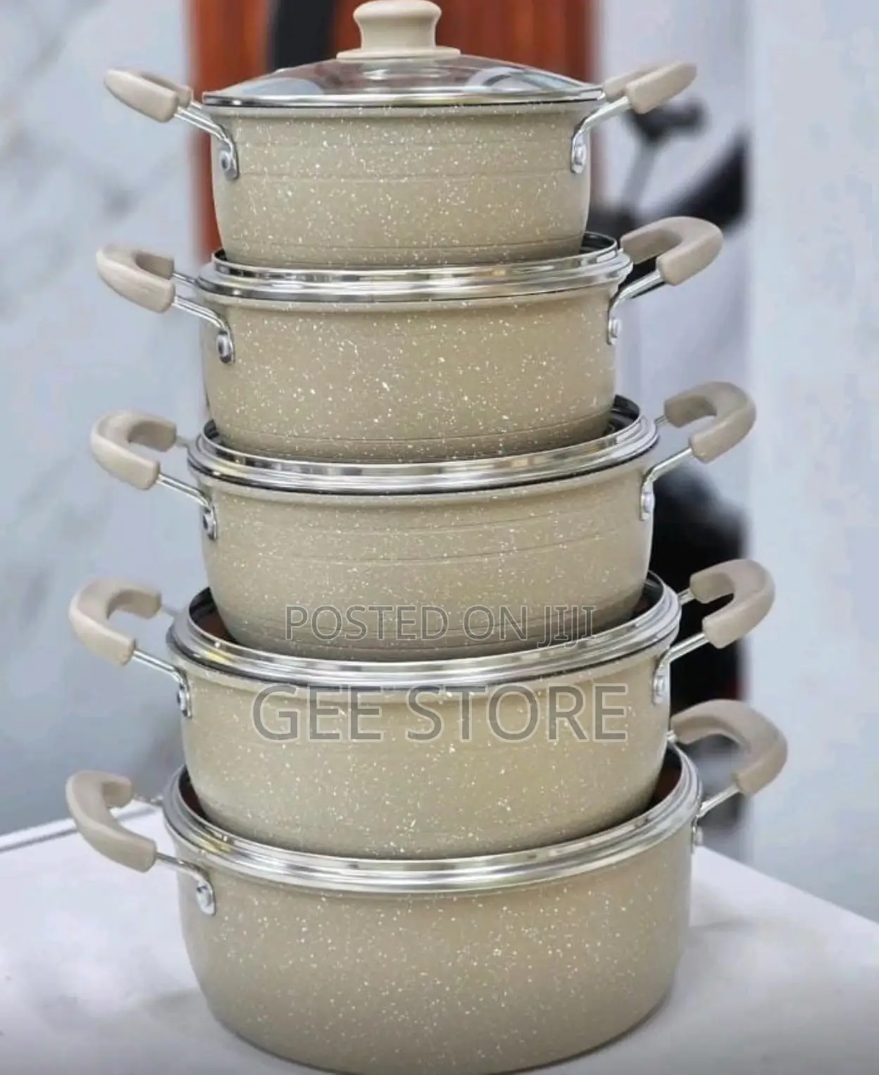 Non-Stick Sufuria (Cooking Pots) With Glass Lids