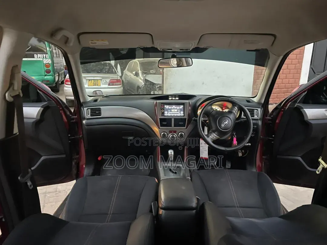 Subaru Forester 2011 Maroon