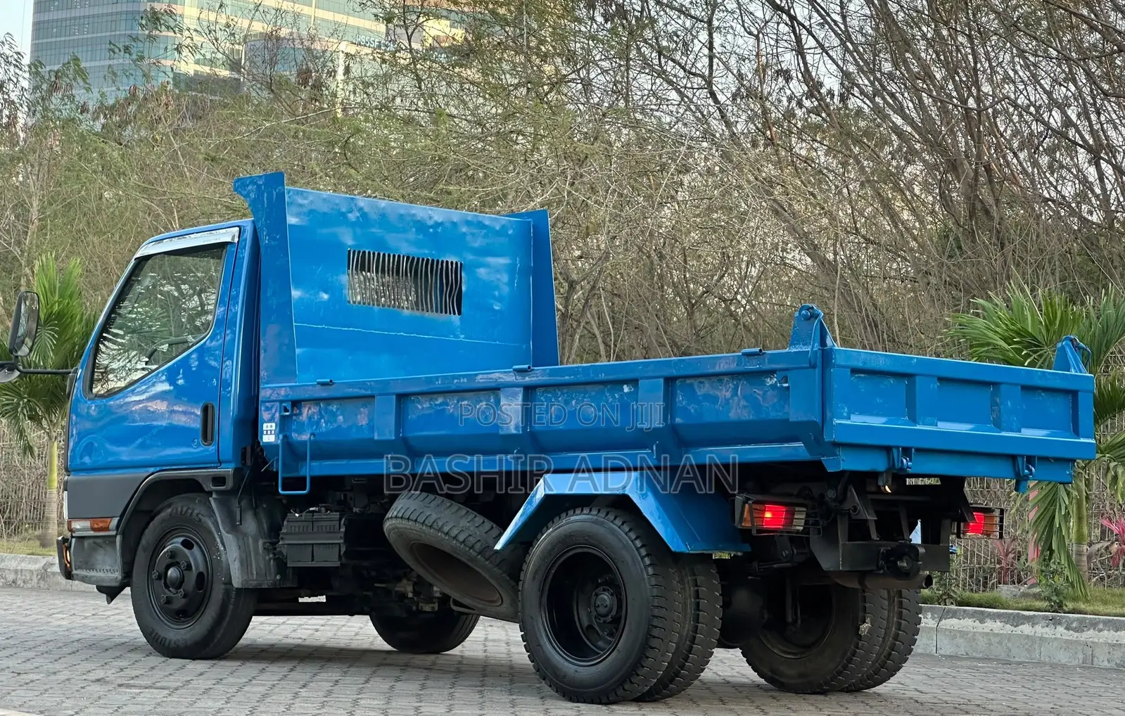 Mitsubishi Canter Tipper 2.5 Tonnes Unregistered(chasis) Mpya.
