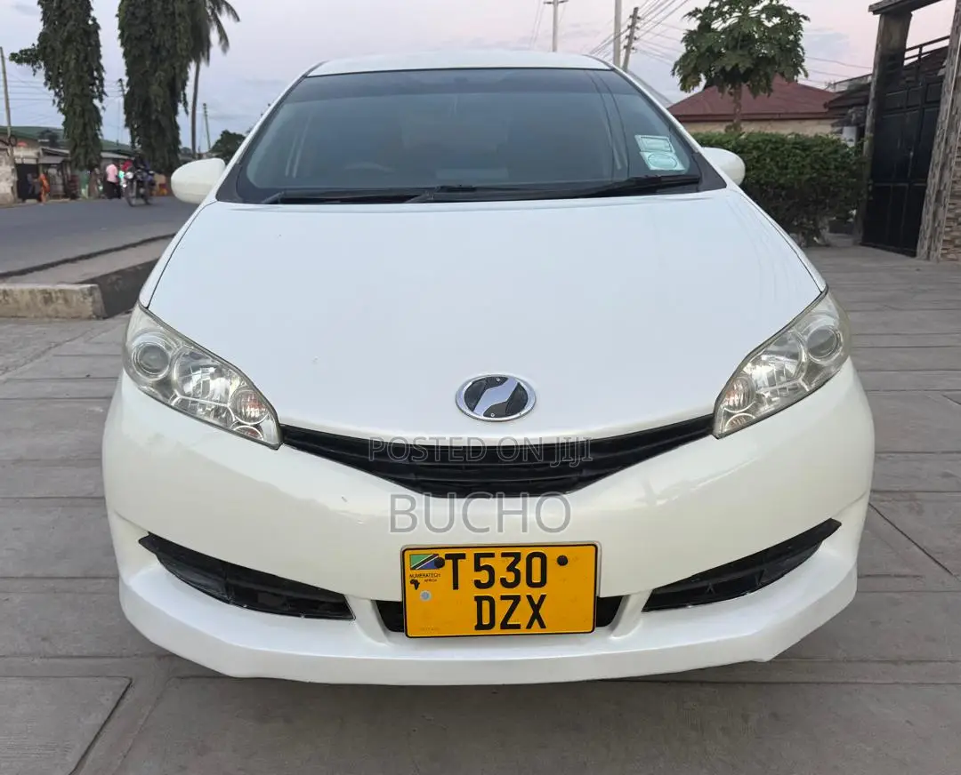 Toyota Wish 2011 White