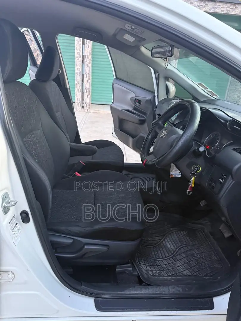 Toyota Wish 2011 White