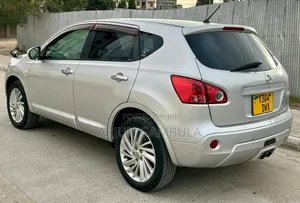 Nissan Dualis 2010 Silver