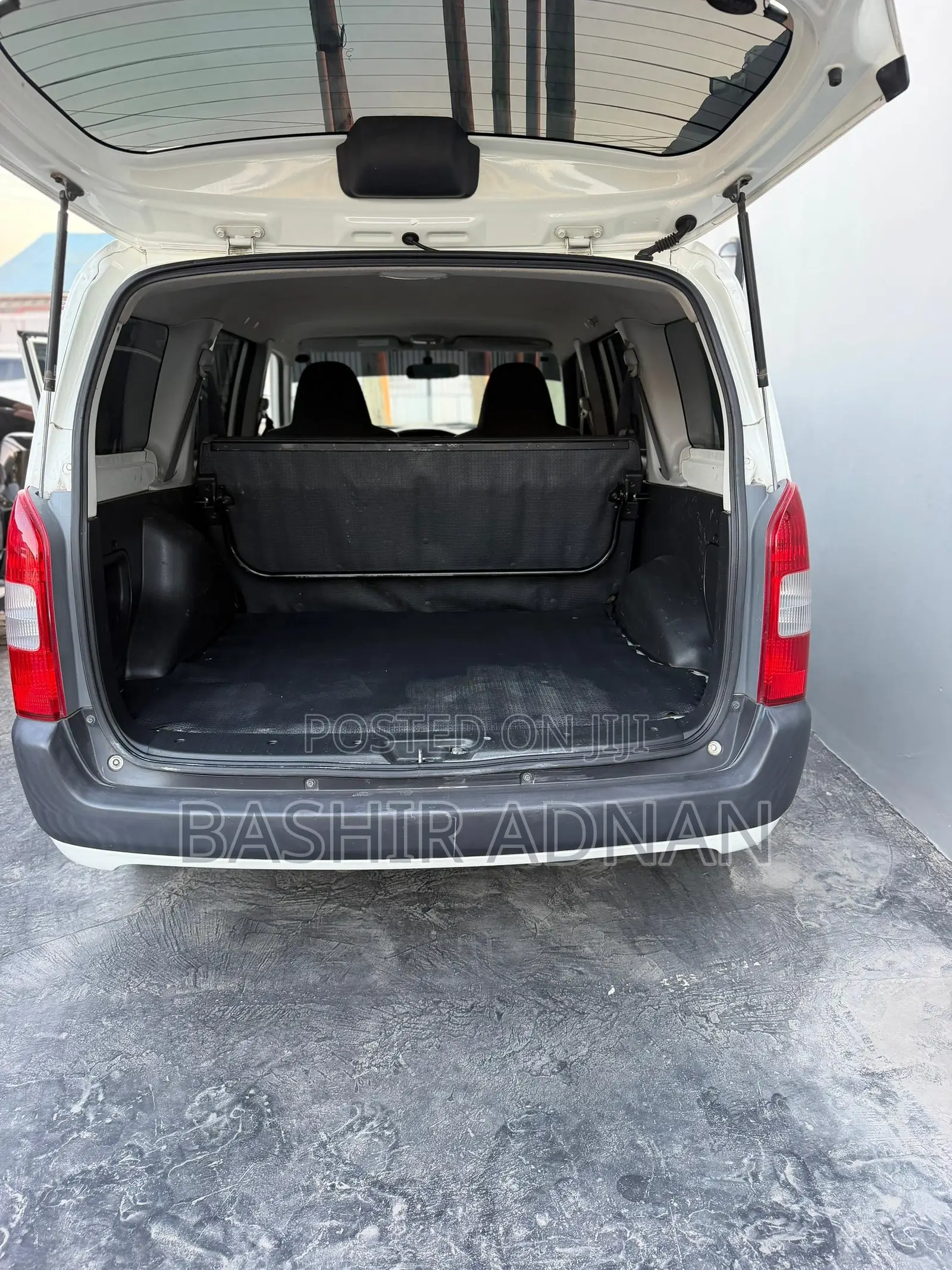 Toyota Probox 2007 White