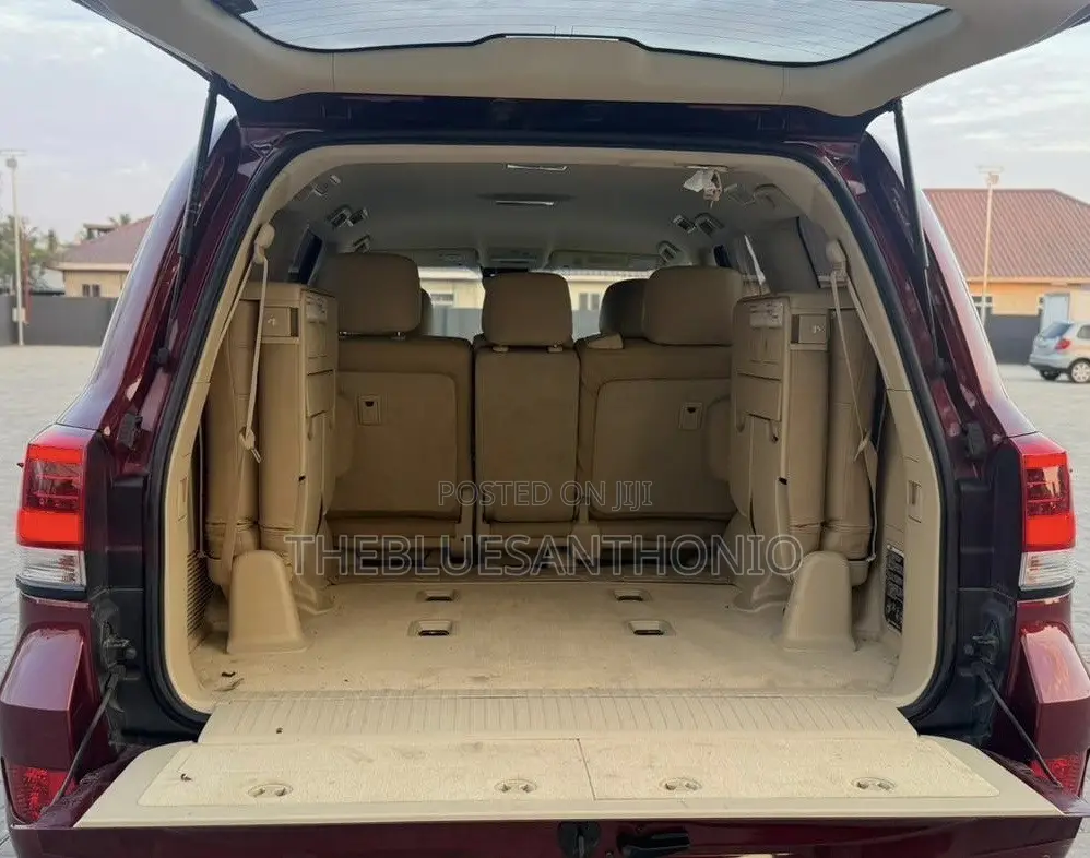 Toyota Land Cruiser 2017 Maroon