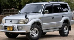 Toyota Land Cruiser Prado 2.7 16V 5dr 2000 Silver