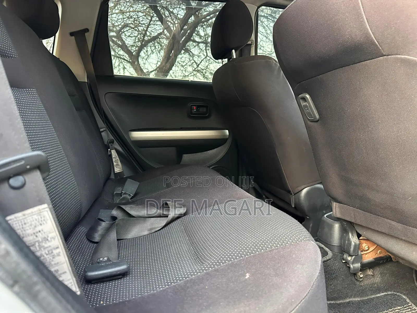 Toyota IST 2003 Silver