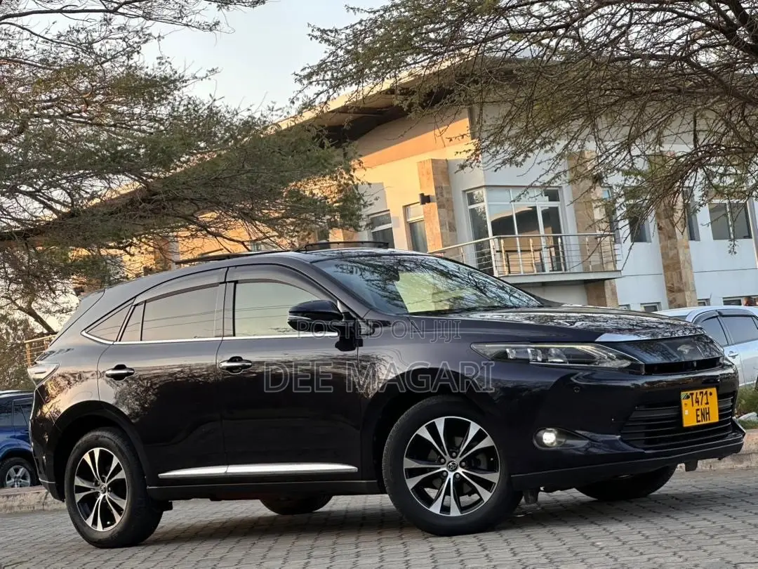 Toyota Harrier 2016 Black