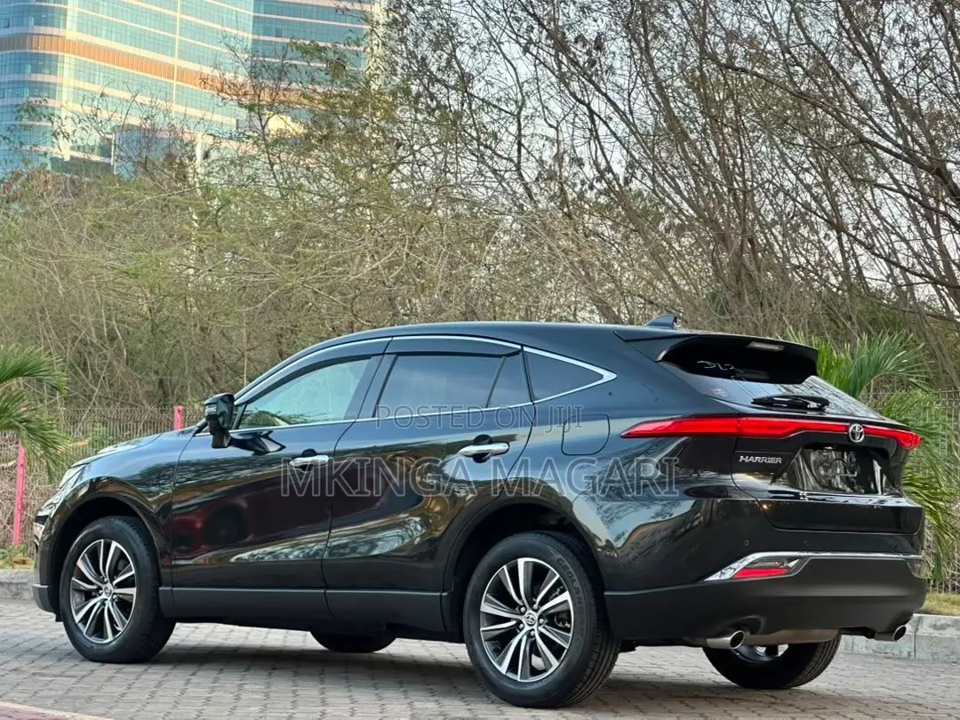 Toyota Harrier 2020 Black