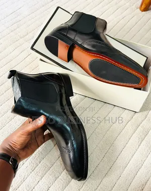 Black Look Style