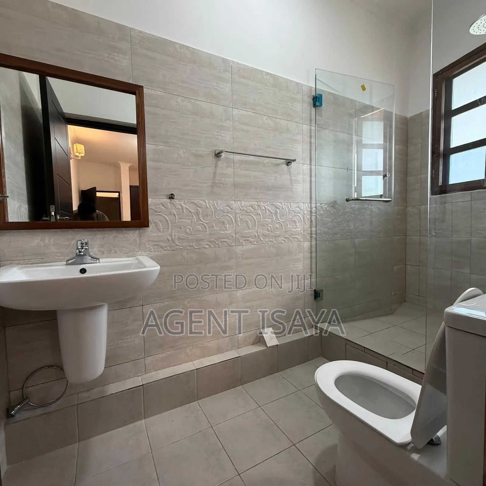 2bdrm Villa in Mikocheni for rent