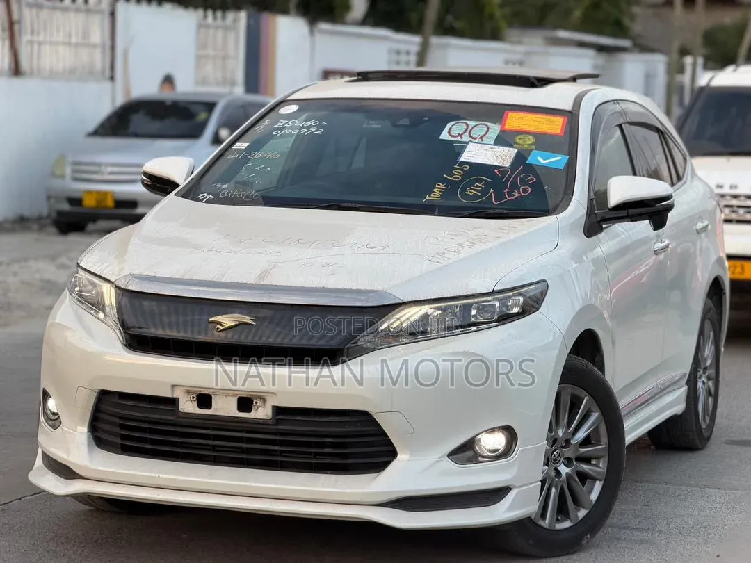 Toyota Harrier 2016 White