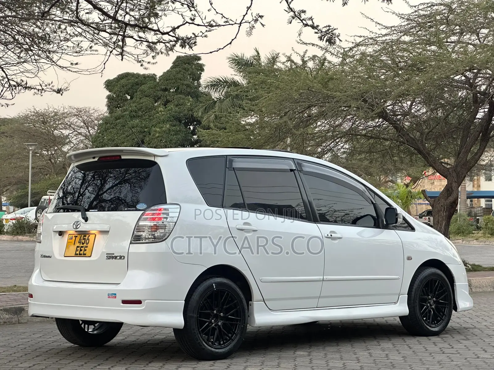 Toyota Corolla Spacio 2004 White